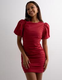 Nelly - Rød - The Cutest Ruched Dress