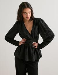 Pieces - Sort - Pcmonika Ls Flounce Top Wvn D2D