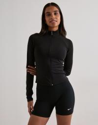 Nike - Sort - W Nk Df One Hr 5in Short Useam