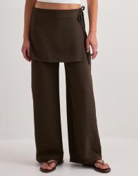 Only - Brun - Onlbretty Skirt Detail Trousers Wvn