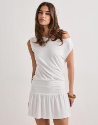 Nelly - Hvid - Soft Shoulder Mini Dress