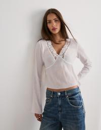 Nelly - Hvid - V-neck Lace Detail Blouse