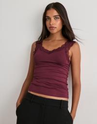 Pieces - Rød - Pcbarbera Lace Top Noos Bc
