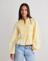 Nelly - Gul - Flirty Smock Blouse