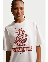Oversized Nike Classic T-shirt til kvinder - hvid